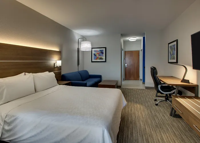 Express & Waukegan/gurnee By Ihg 2*