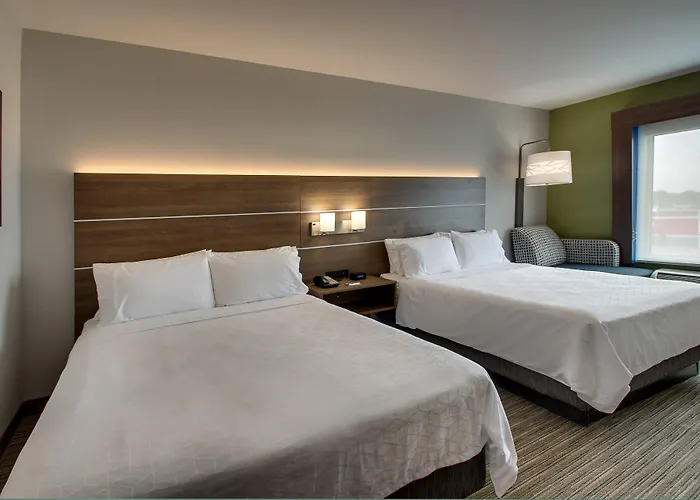 Hotel Express & Waukegan/gurnee By Ihg 2*