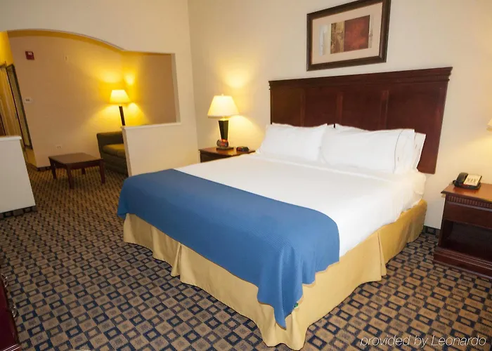 Hotel Express & Waukegan/gurnee By Ihg